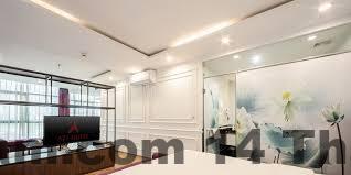 Nhân viên khách sạn nhiệt tình, thân thiện, luôn sẵn sàng hỗ trợ du khách.