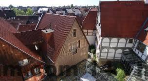 Khu vực ăn sáng tại Signature By M Village Beachfront Hotel với thực đơn đơn giản