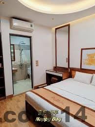 Khu vực xung quanh Sen Hotel Nghĩa Lộ với đường nội thị yên tĩnh, dễ tiếp cận