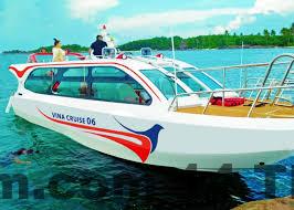 Không gian ăn sáng đơn giản tại Cát Bà Dream Hotel