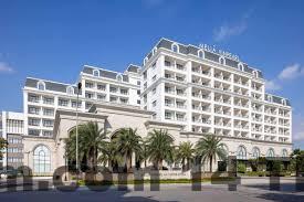 Phòng nghỉ tại khách sạn Golden Sea Đồi Rồng với nội thất đơn giản