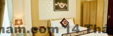 Venus Hotel Ha Noi Review 2026: Có nên ở không? Đánh giá chi tiết từ khách thật 5 Quầy lễ tân Venus Hotel Ha Noi phong cách đơn giản