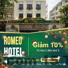 Romeo Hotel Linh Đàm 1 Review 2026: Có đáng ở không? 5 Quầy lễ tân Romeo Hotel Linh Đàm 1 đơn giản, phục vụ nhanh