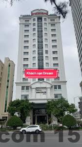 Khu vực ăn sáng đơn giản tại HA LONG DREAM HOTEL