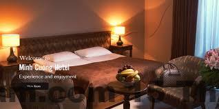 Không gian chung đơn giản tại Minh Huyền Hotel, không có hồ bơi hay gym