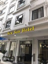 Không gian ăn uống và dịch vụ nhà hàng tại khách sạn khu vực Bãi Cháy