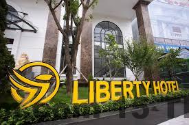 Nhân viên khách sạn Liberty thân thiện, chuyên nghiệp