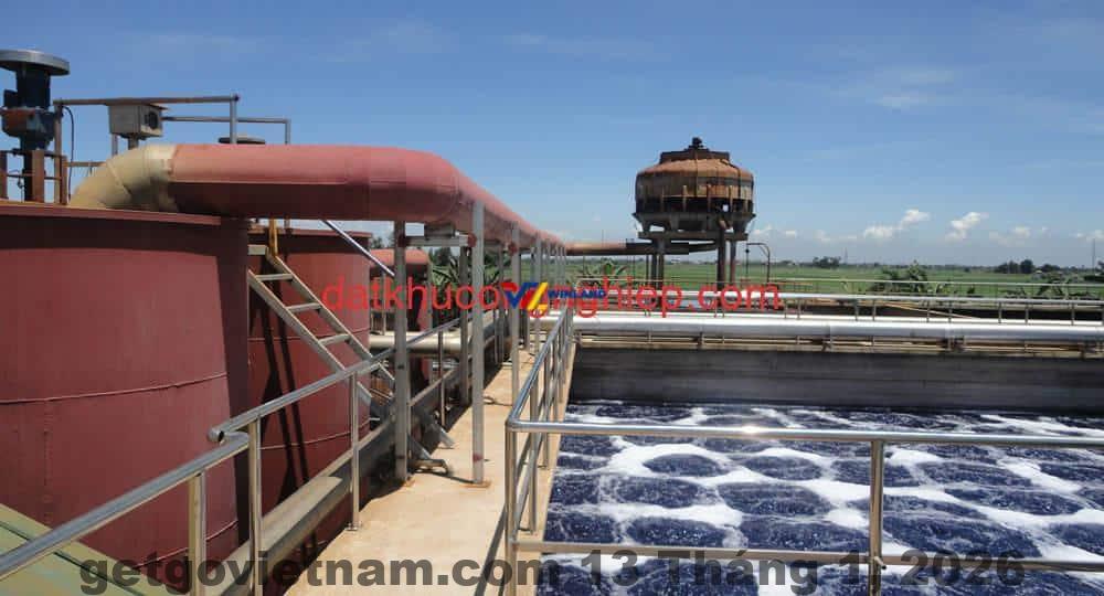 Không gian phòng gym tại khách sạn, mặc dù không lớn nhưng đủ cho các bài tập cơ bản.