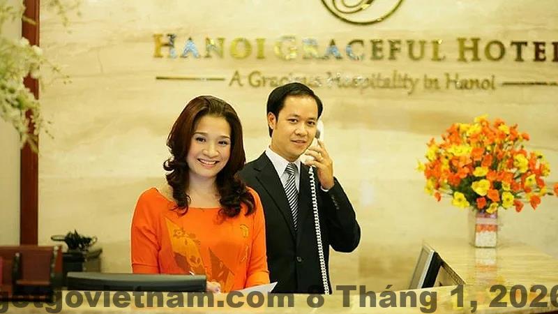 Phòng tắm khách sạn Hanoi Graceful Hotel, thiết kế đơn giản, đầy đủ tiện nghi cơ bản