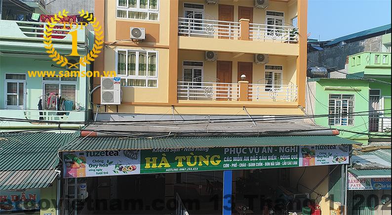 Nhân viên khách sạn Hà Thanh thân thiện, nhiệt tình, luôn sẵn sàng hỗ trợ khách hàng trong suốt thời gian lưu trú.