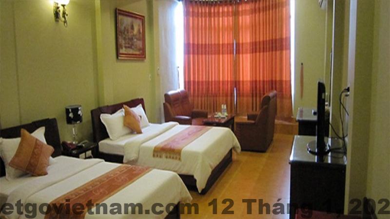 Bữa sáng đa dạng món ăn tại khách sạn Hoàng Sơn Hải