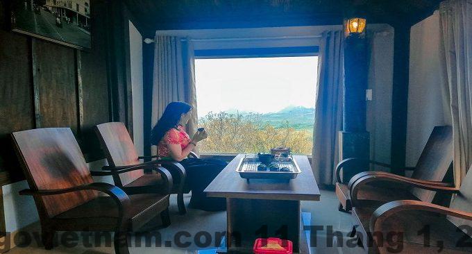 Khu lễ tân khách sạn Mộc Sương với phong cách phục vụ truyền thống