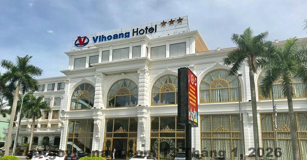 Bữa sáng tại khách sạn đơn giản nhưng đủ chất lượng.