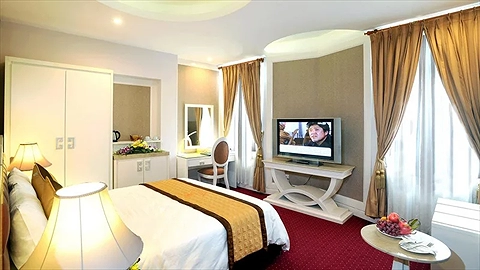 Lễ tân Khách sạn New Era Hà Nội