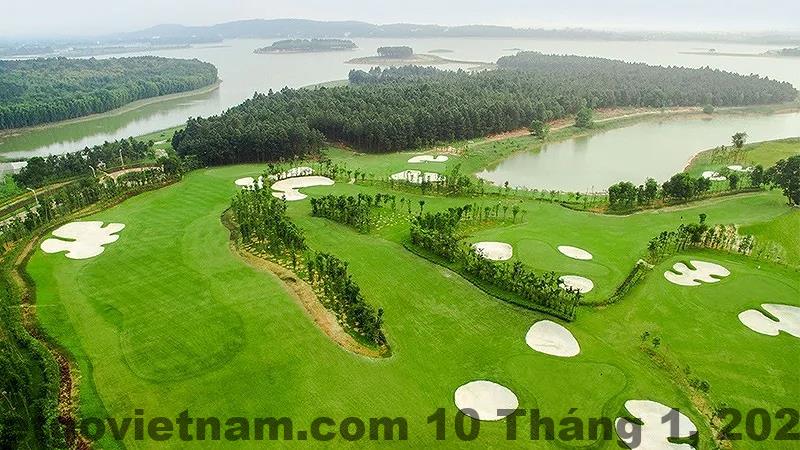 Không gian villa rộng rãi tại Flamingo Dai Lai Resort