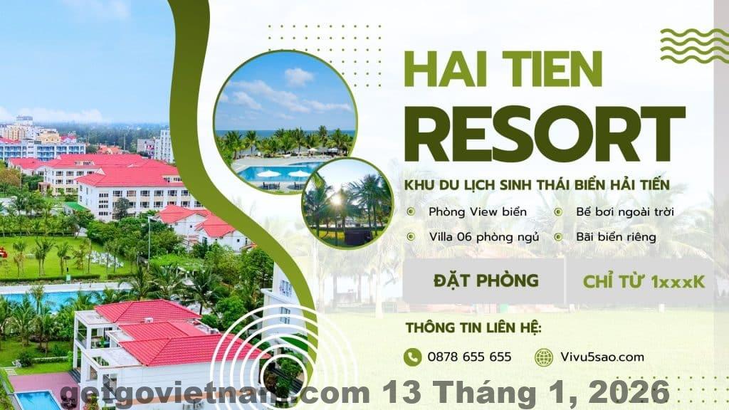 Hồ bơi ngoài trời tại khách sạn, không gian thư giãn thoải mái.