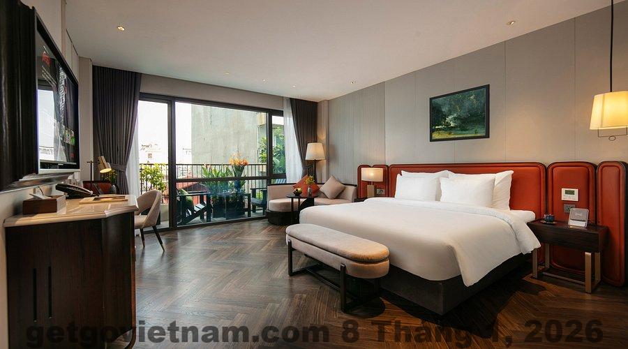 Hạng phòng suite tại HNC Premier Hotel & Residences với không gian rộng và thiết kế hiện đại