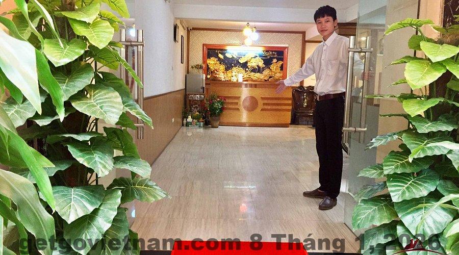 Sảnh của Nhà Khách Sen Vọng