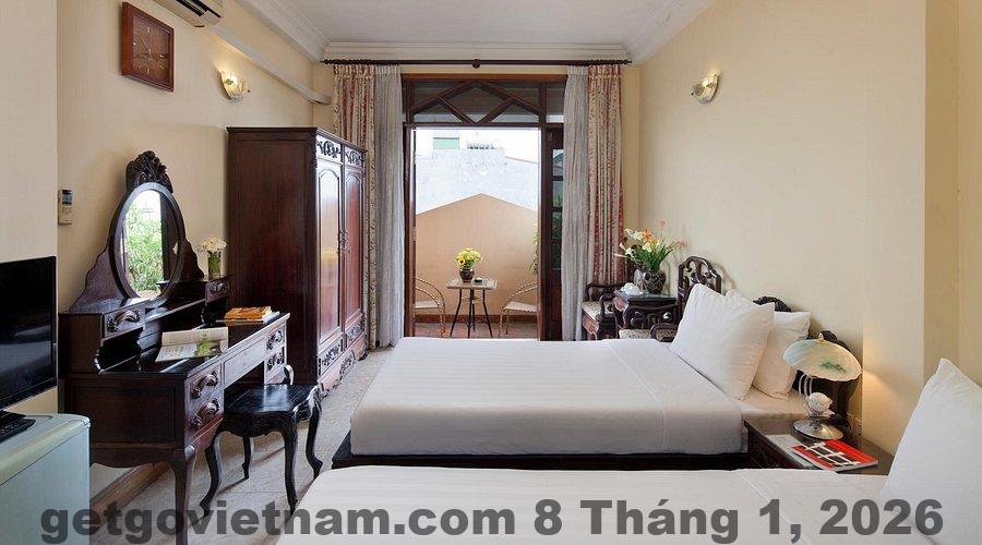 Khách sạn Lucky 3 Hà Nội Review 2026: Ở Phố Cổ Có Đáng Tiền? 1 lucky hotel 1
