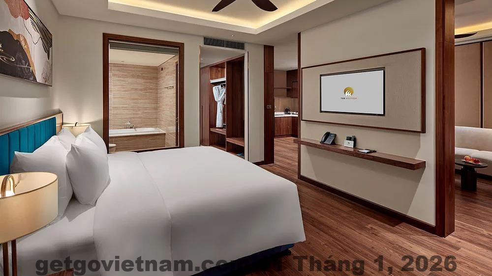 Phòng nghỉ tại The Watson Premium Halong Hotel với thiết kế hiện đại và diện tích rộng