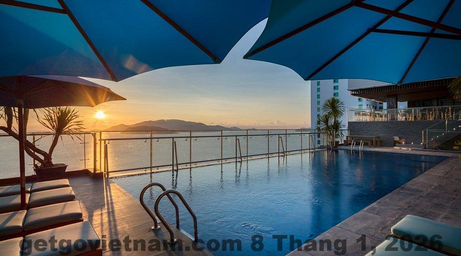 maple hotel apartment