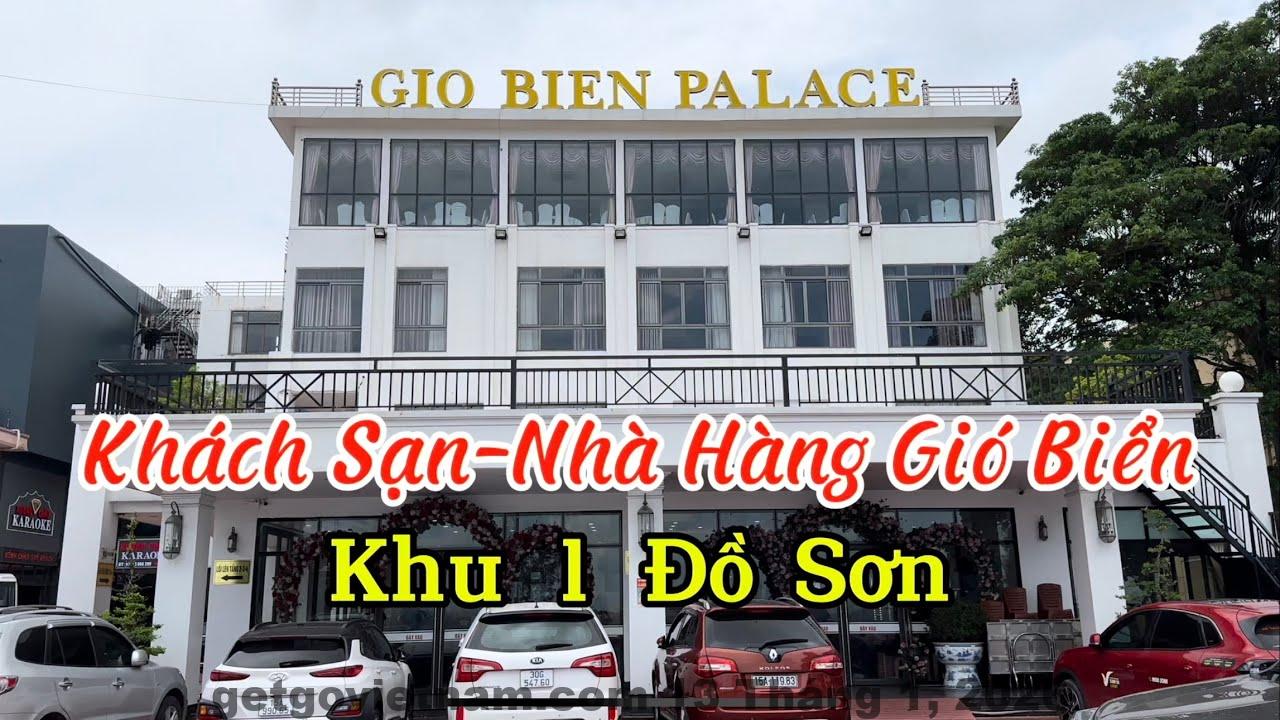 Khung cảnh đẹp của Khách Sạn - Nhà Hàng Gió Biển Khu 1 Đồ Sơn nhìn từ xa, cho thấy sự kết hợp giữa thiên nhiên và cơ sở vật chất hiện đại.