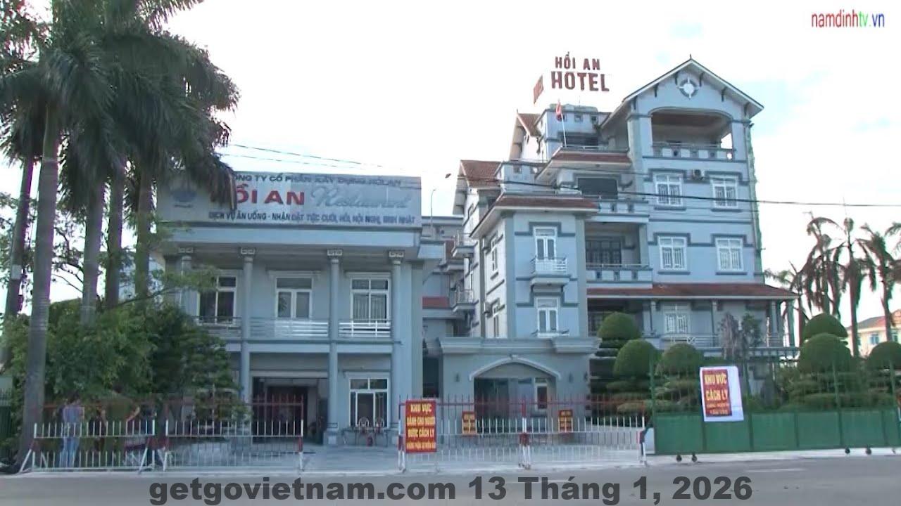 Không gian phòng tại khách sạn, nhỏ gọn nhưng đầy đủ tiện nghi.