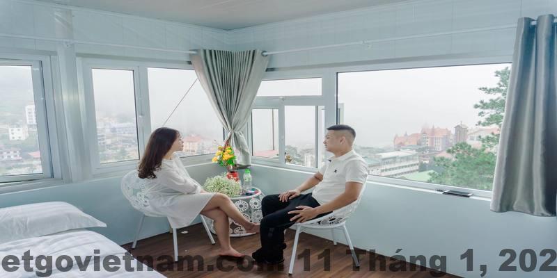 Khu vực ăn uống đơn giản tại khách sạn Tây Hồ Tam Đảo