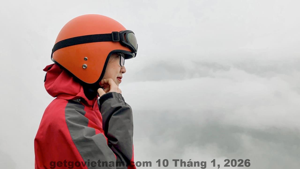 Toàn cảnh MOTOGO Sóc Sơn với kiến trúc hostel tối giản, nằm gần sân bay Nội Bài