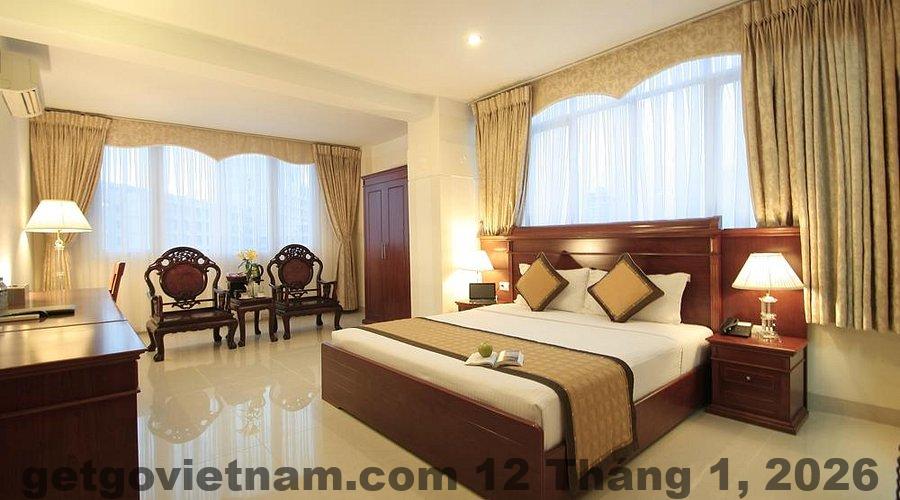 Khu vực ăn sáng tại khách sạn HOAMY HOTEL Bắc Ninh với thực đơn đơn giản kiểu Á