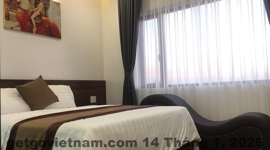 Khu vực lễ tân Win Win Hotel Hải Phòng đơn giản