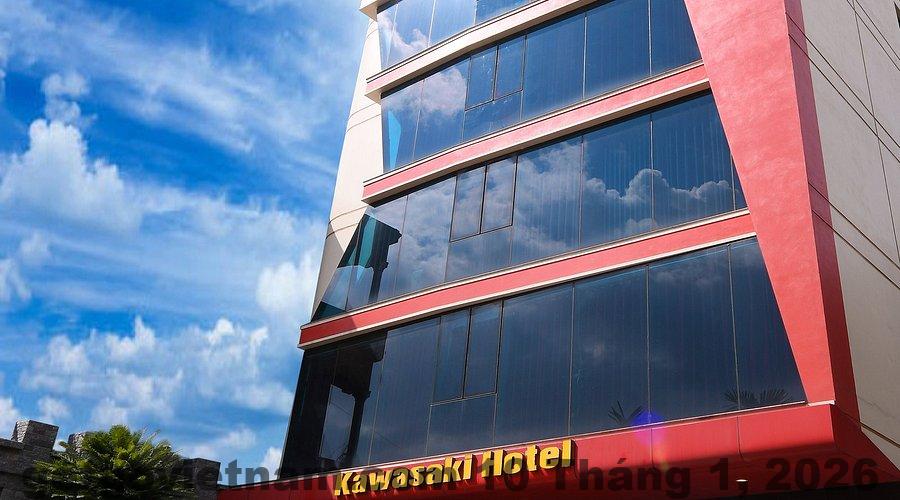 Khu vực lễ tân Noi Bai Hotel Kawasaki2 phục vụ theo mô hình gia đình