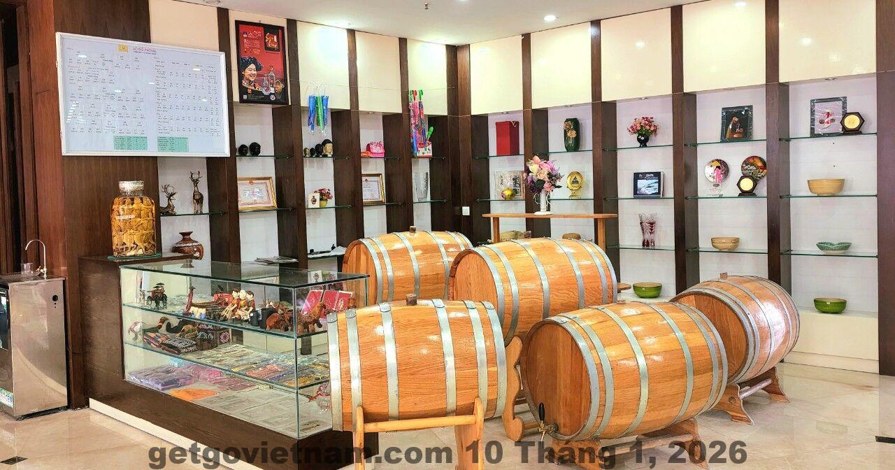 Khu vực buffet sáng tại Lao Cai Star Hotel với các món Á – Âu