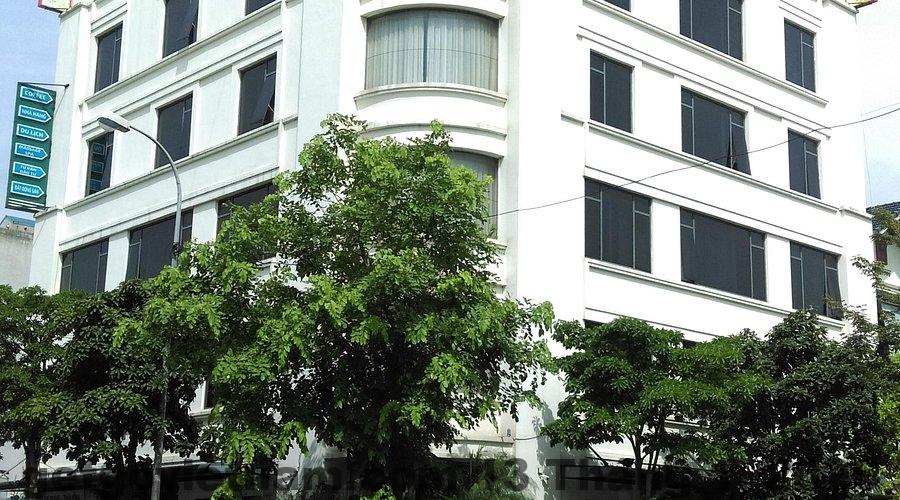 Phòng Deluxe Family – Một không gian phòng nghỉ đầy đủ tiện nghi.