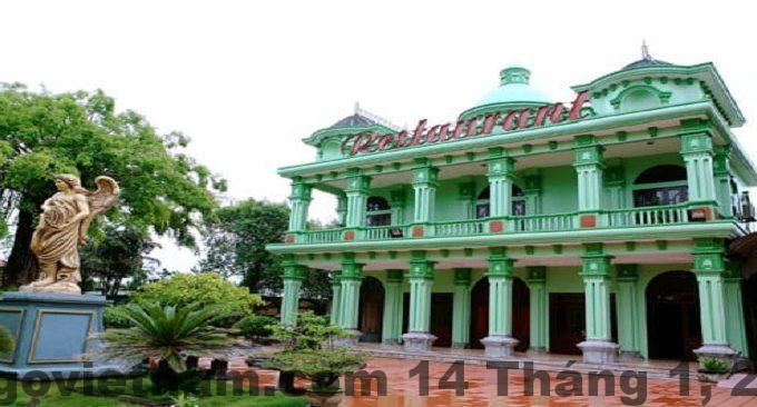 Nhà hàng Huong Tra Hotel phục vụ ăn sáng và các bữa ăn theo đoàn khách du lịch