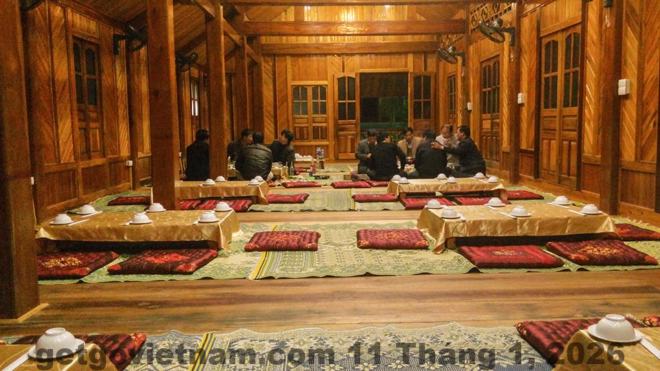 Nhà hàng Khách Sạn Khoa Thanh phục vụ ăn sáng và ăn đoàn