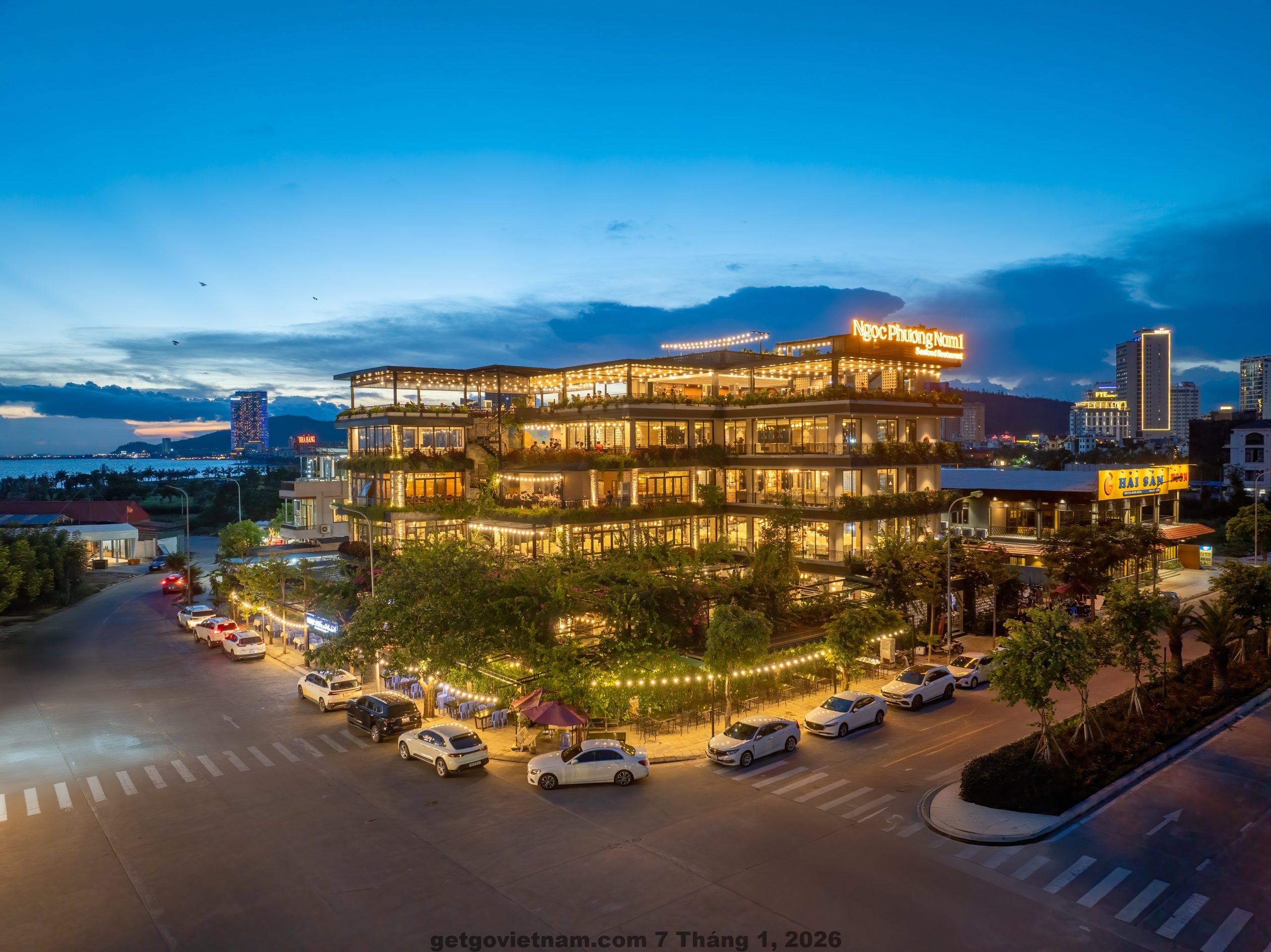 Khu vực ăn uống quy mô nhỏ tại khách sạn Nam Hải Long Biên