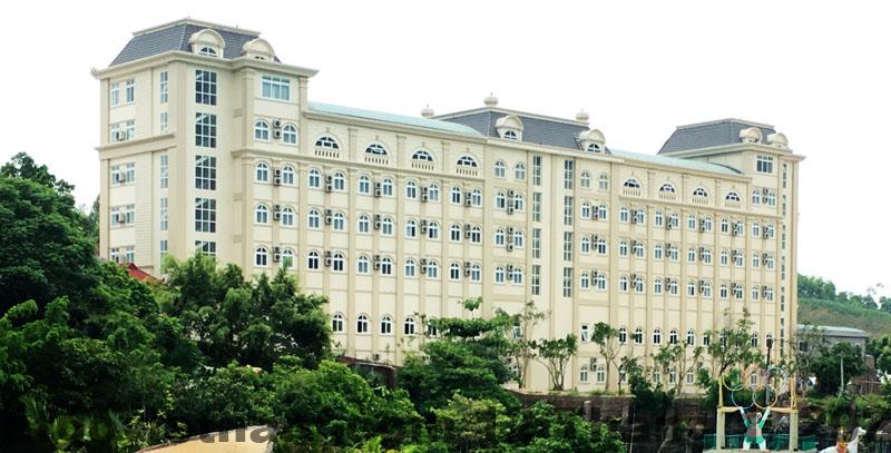 nui coc plaza holtel