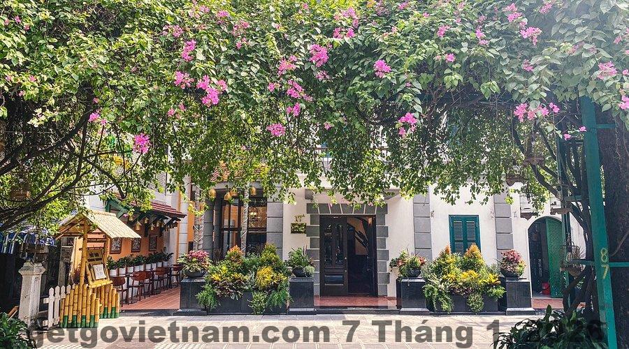 Khu vực ăn sáng tại khách sạn De Syloia Hà Nội