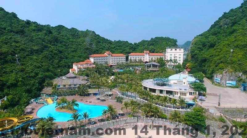 Không gian xung quanh Catba Island Hotel chủ yếu phục vụ nhu cầu lưu trú và tour