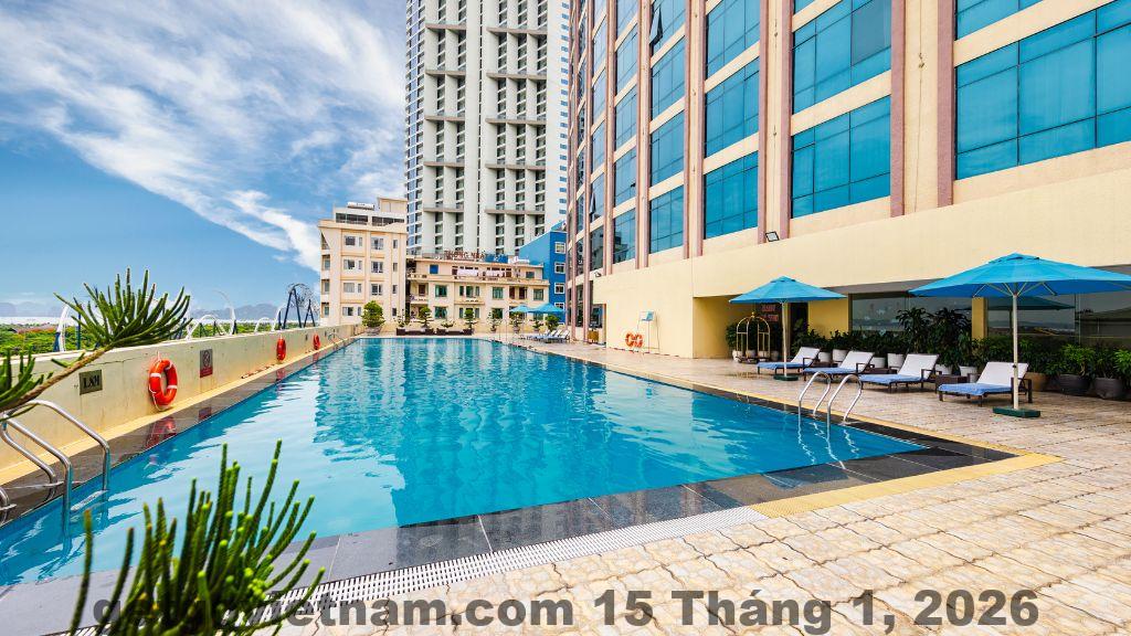 Paradise Suites Halong Hotel nhìn từ bên ngoài