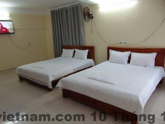 Phòng ngủ tại Noi Bai Golden Hotel với nội thất cơ bản