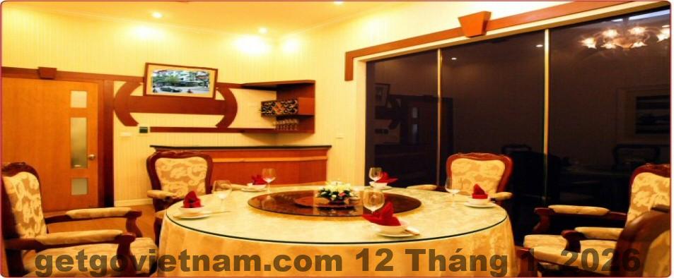 Khu vực lễ tân và phòng VIP tại Khách sạn Thương Mại Uông Bí