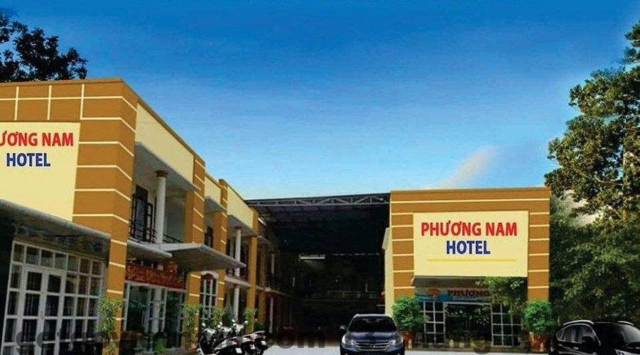 Phòng ngủ tại khách sạn Phương Hồng, nội thất đơn giản nhưng trang nhã.