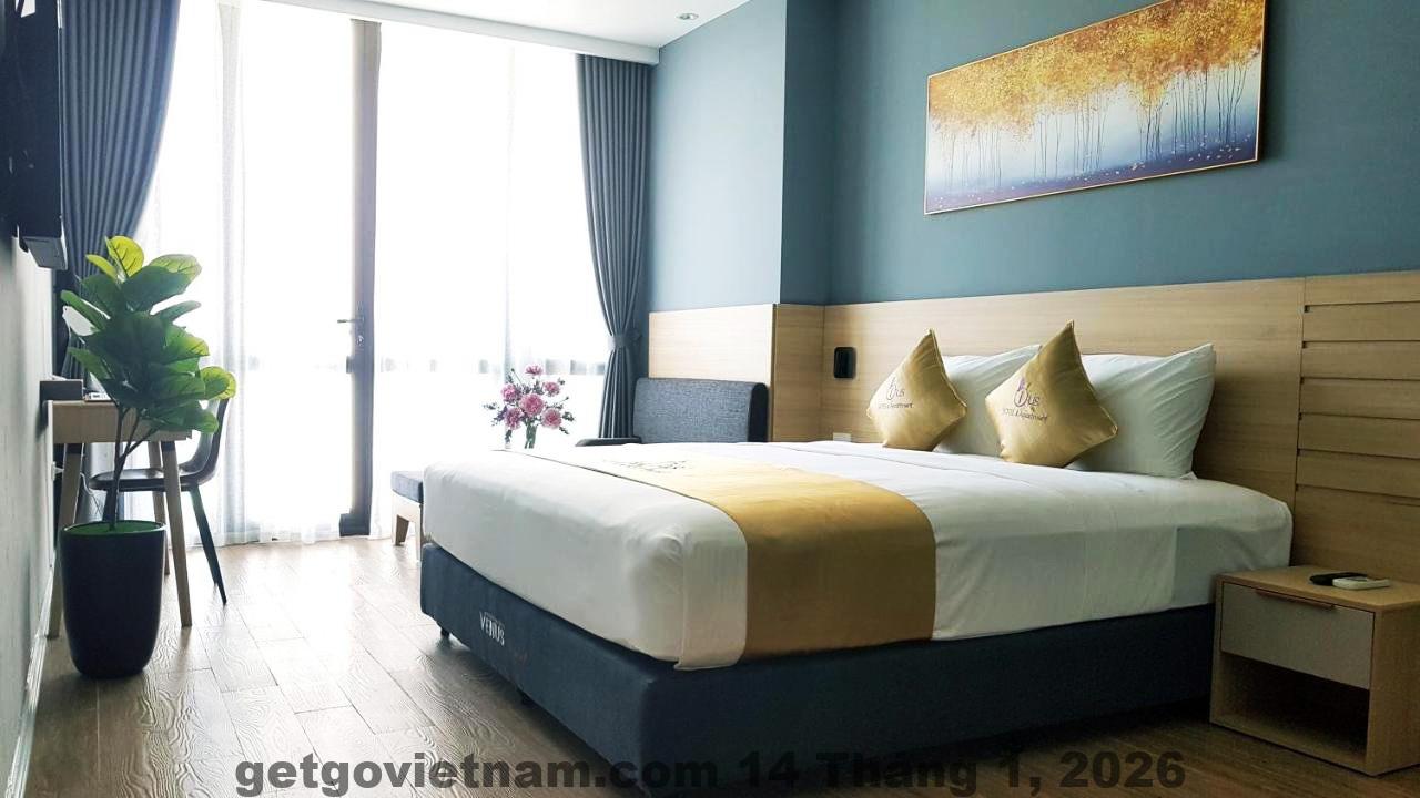 Toàn cảnh mặt tiền Khách sạn IRIS Hải Phòng với kiến trúc hiện đại