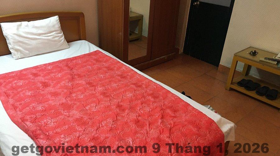 Khu vực lễ tân B & B Hotel Quan Hoa với phong cách đơn giản