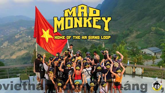 Bar tại Mad Monkey Hanoi