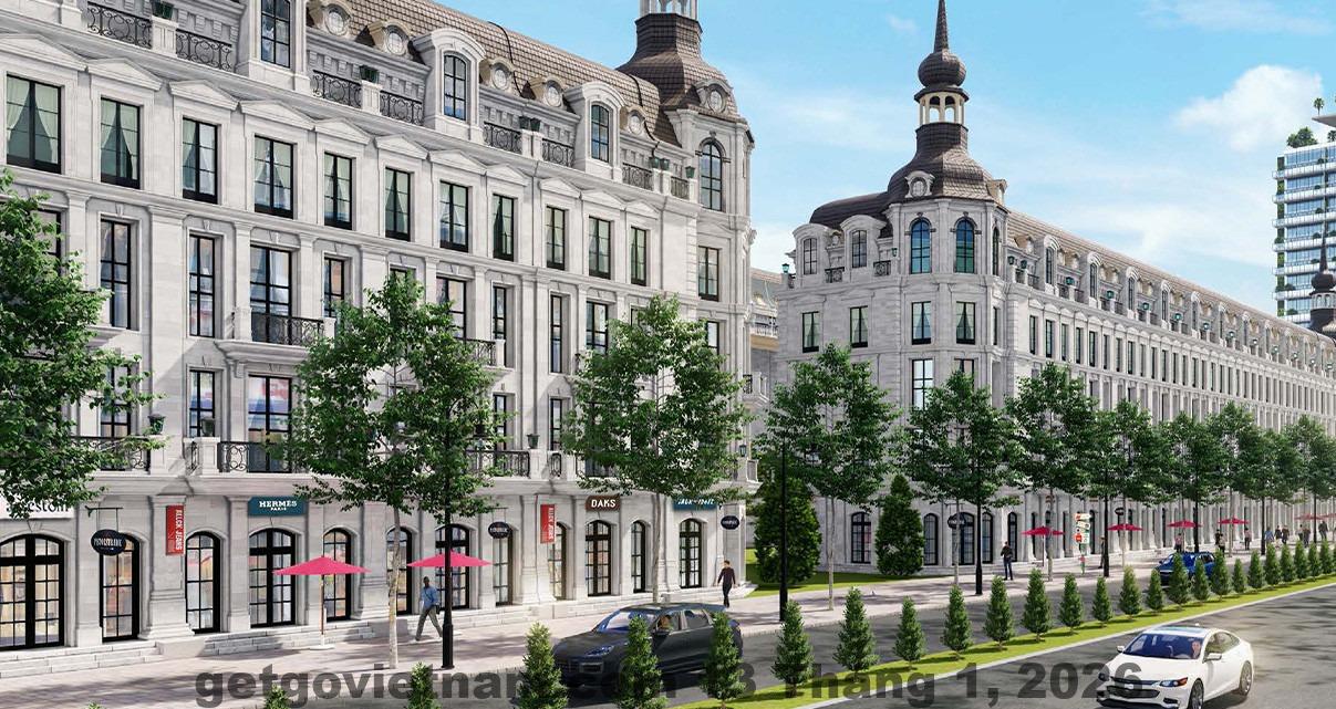 Nhân viên Sunshine Hotel với thái độ phục vụ chu đáo, thân thiện