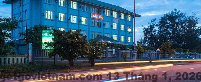 Thái độ nhân viên khách sạn Tan Truong Son – Thân thiện và nhiệt tình.