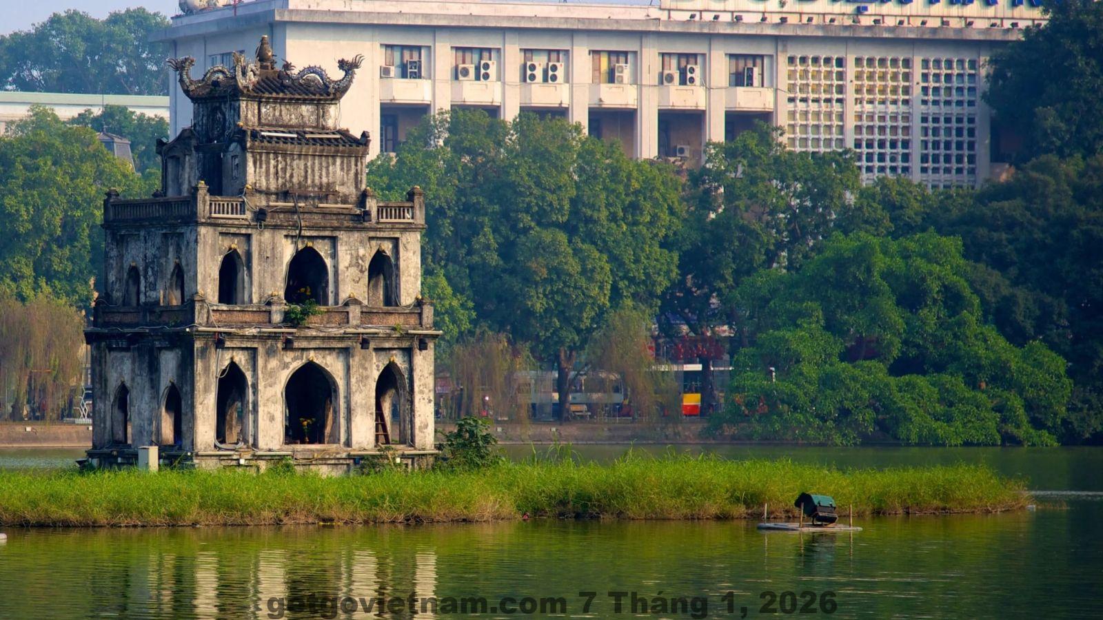 Hồ Hoàn Kiếm – không gian trải nghiệm chính dành cho khách lưu trú Hanoi Gem Hotel